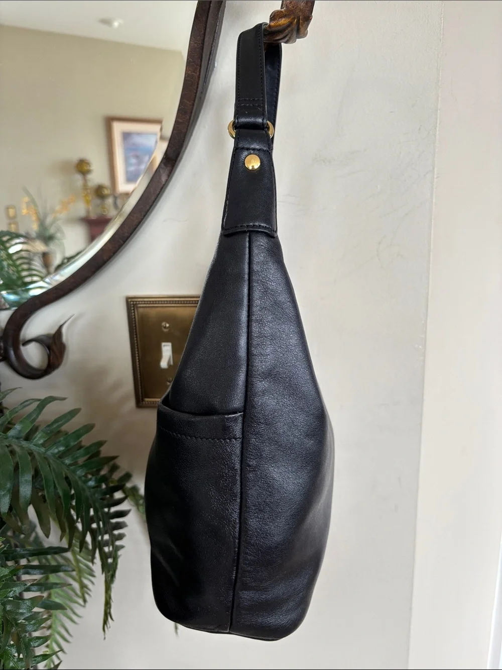 Vintage Etienne Aigner Genuine Leather Black Shoulder Bag Classic Zippered Hobo